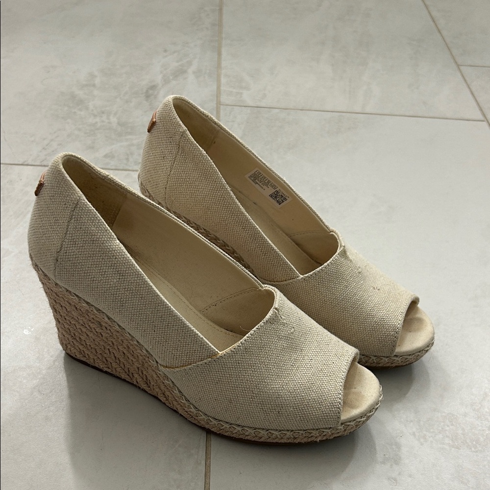 Toms Beige Peep-Toe Wedges